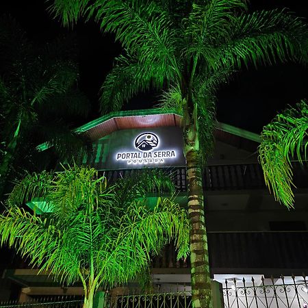 Pousada Portal Da Serra Campos do Jordão Zewnętrze zdjęcie